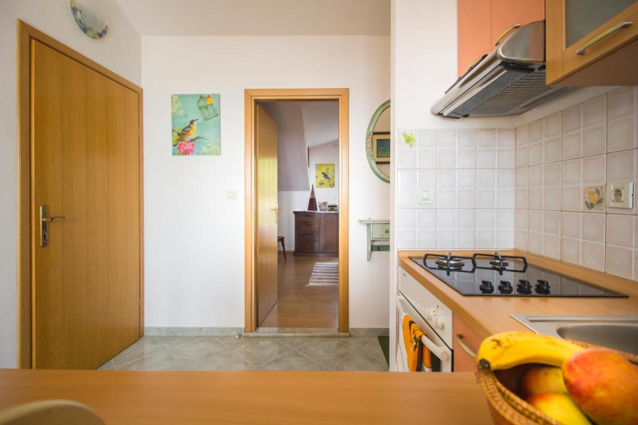 Appartement House Kvin à Baška Voda Extérieur photo