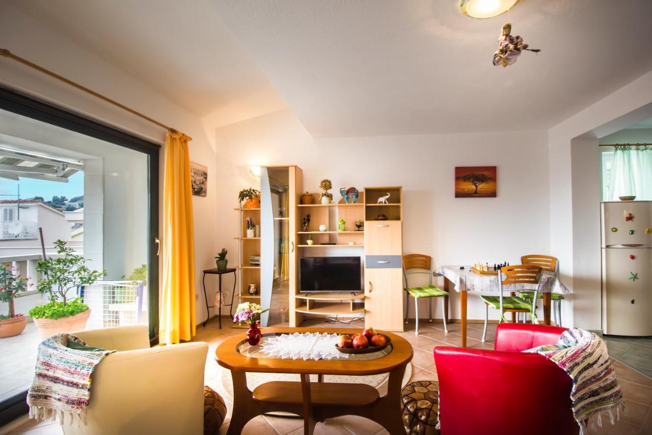 Appartement House Kvin à Baška Voda Extérieur photo