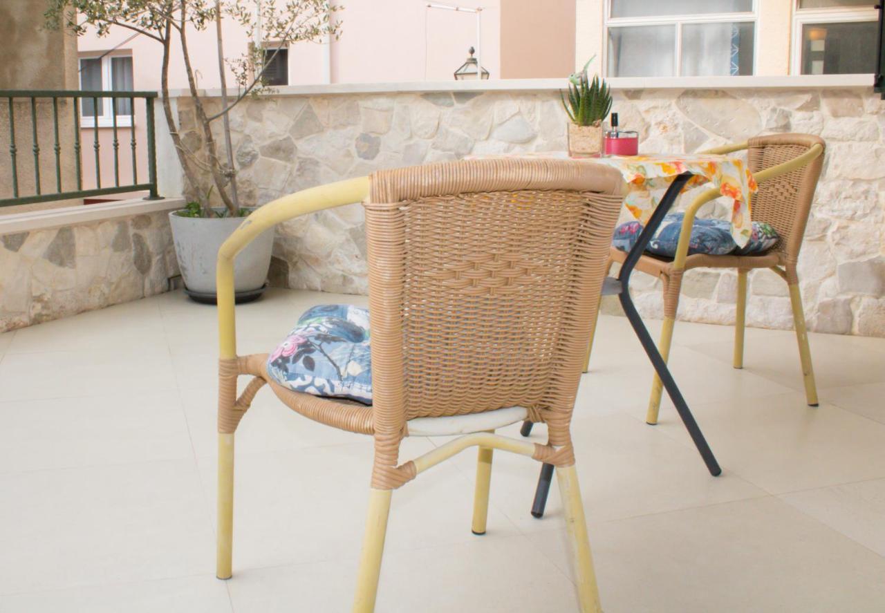 Appartement House Kvin à Baška Voda Extérieur photo